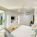Direct Sea Access, Pools, 7 min to Historic Center Mar Directo, Piscinas y 7 Min al Centro