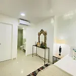 Direct Sea Access, Pools, 7 min to Historic Center Mar Directo, Piscinas y 7 Min al Centro