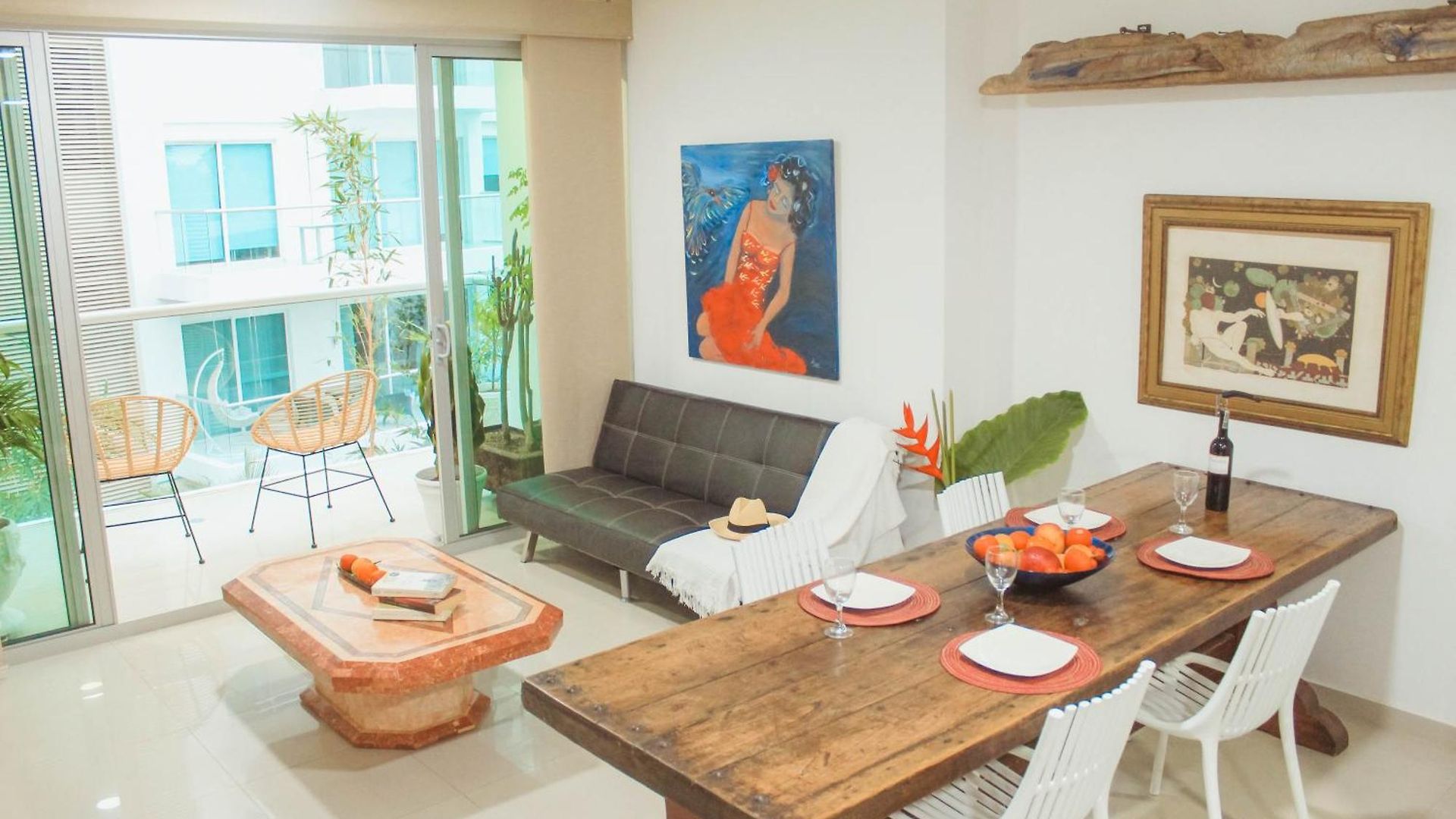 In Beachfront Building With Pools Near Historic Center Apartamento