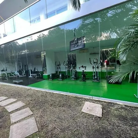 Apartamento In Beachfront Building With Pools Near Historic Center Cartagena