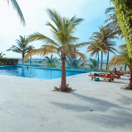 Apartamento In Beachfront Building With Pools Near Historic Center Cartagena