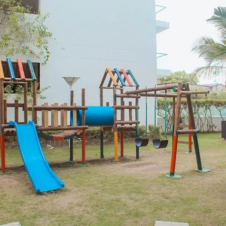 In Beachfront Building With Pools Near Historic Center